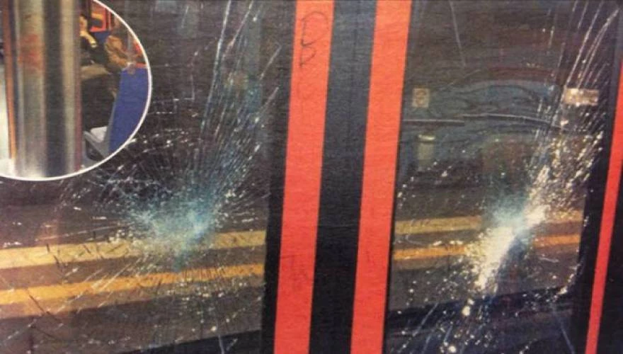 ΕΚΤΑΚΤΟ: Πέταξαν πέτρα σε γυναίκα σε συρμό του ΗΣΑΠ – Δεύτερο κρούσμα επίθεσης σε ΜΜΜ μέσα σε μία ημέρα